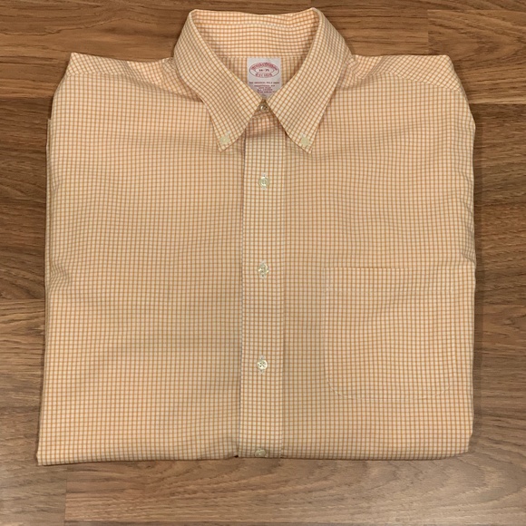 Brooks Brothers Classic Fit Non Dress Shirt 16-35 - Picture 1 of 6